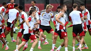 Kein Scherz!: DFB-Stars spielen im Hotel „Verstecken“