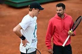 'I'm the most annoying one': Vagnozzi reveals Sinner's true personality and team secrets