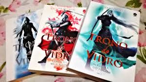 Resultado de imagem para trono de vidro throne of vol 1 sarah j