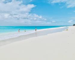 Image of شاطئ Grace Bay، جزر توركس وكايكوس
