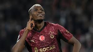 Victor Osimhen: «No Nápoles fui tratado como um cão»
