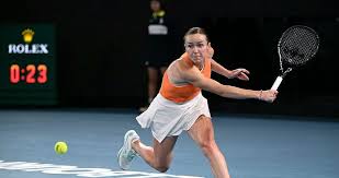 Svitolina outfoxes Andreeva to reach fourth Australian Open quarterfinal