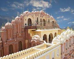 India's Kaleidoscope: Unveiling the Most Famous Places Worth Visiting 