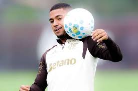 Jogador afirma que foi procurado pelo Fla, desfalques na Libertadores e declaração de Samuel Lino: as últimas notícias do Flamengo