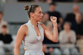 French Open LIVE: Latest scores as Svitolina meets Kostyuk in all-Ukraine clash