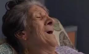 Karim Bouchoucha Un kabyle Algérien originaire de Béjaia, qui travaille aujourd'hui sur le projet Artemis de la NASA. De son enfance en Algérie à ses contributions aux missions spatiales américaines, son parcours