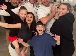 Thomas Brothers: Family Ties and TV Trials with '99 To Beat'