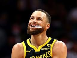 Pistons Proposed to Land Stephen Curry in Eye-Popping 3-Team Trade for 4 Stars
