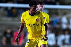 Tiene Tigres en la mira a Jhon Solís