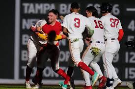 Red Sox top White Sox in 13-inning marathon to keep winning streak alive