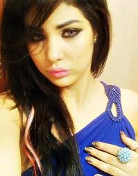 תוצאת תמונה עבור عربيات بالمايوه