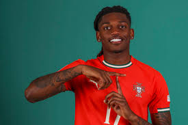 Report: ‘Intensive contact’ between Bayern Munich and Rafael Leão over transfer before talk of ‘dream’ Nico Williams pursuit