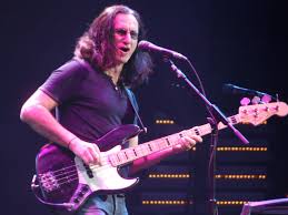 GEDDY LEE Of RUSH Thinks Drummers Pushing To Replace NEIL PEART Were "Most Distasteful"