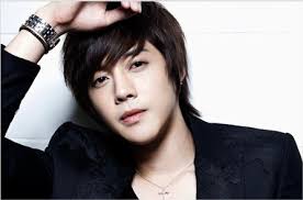 [K-POP] Kim Hyun Joong : Tops Mnet&#39;s Top 30 Best Looking Idols (PHOTO SPAM). by HOTSPICYKIMCHI. MNet has recently redone their poll of the top 30 ... - kim-hyun-joong