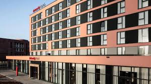 Hotel vor 9 - News update
