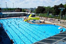 Toronto opening outdoor pools for late-night swimming amid brutal heat wave