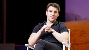 Airbnb Q1 2025 Earnings: Revenue Guidance Disappoints