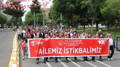 Diyarbakır'da 'Aile Haftası' yürüyüşü - Diyarbakır Haberleri