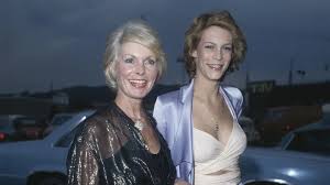 Sweet Pics Of A Young Jamie Lee Curtis With Her Famous Mother Janet Leigh