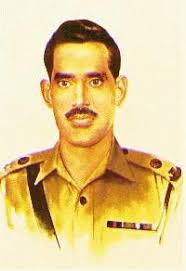 Major Muhammad Akram Shaheed (Nishan-e-Haider), He was born in 14th April 1938 in Dinga City, District of Gujrat – Punjab. He belonged to the famous family ... - major-akram-shaheed-2
