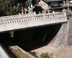 一条戻り橋の画像
