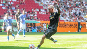 Kicker - News update