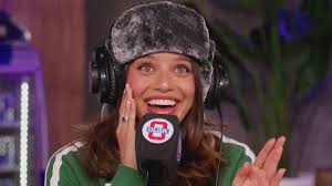 Emilia Mernes y su Dream Team Pop: ¿Las Avengers Argentinas?