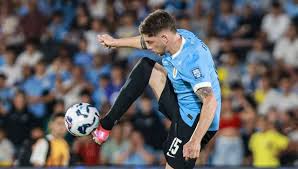 Uruguay vs. Perú: Celeste por TV abierta y bajas en ambos equipos - Imagen principal del artículo
