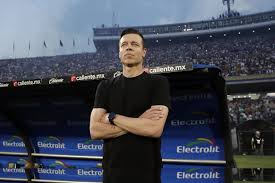 El argentino Solari deja de ser el entrenador del Pachuca