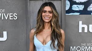 Taylor Frankie Paul's Twerking Video with Jesse Palmer Sparks Buzz