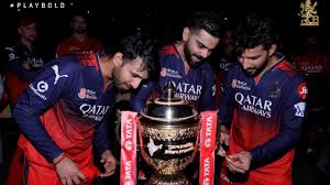 राजस्थान के बाद 16,706 करोड़ रुपये में बिकी IPL की डिफेंडिंग चैम्पियन RCB, जानें किसने खरीदा