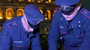 Alcol alla guida e coltelli in strada. Otto denunce