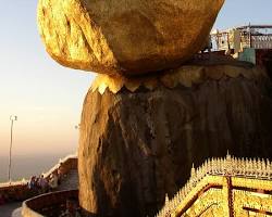 Immagine di Golden Rock in Birmania
