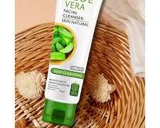 Dr Rashel Aloe Vera Soothing & Moisture Facial Cleanser