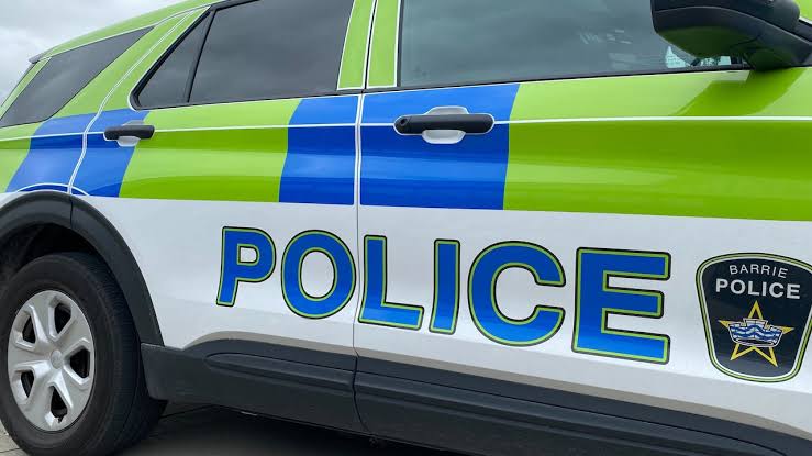 Two children and a woman hospitalized after being struck by a driver in Barrie; five-year-old boy and woman airlifted to Toronto