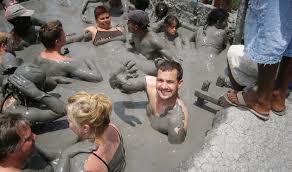 Hasil gambar untuk FOTO-FOTO KORBAN GUNUNG API