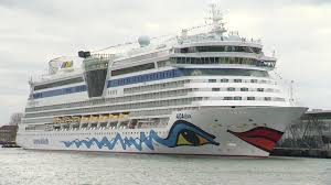 Nordmagazin: Warnemünde: Aida startet mit Portparty ins Jubiläumsjahr - hier anschauen