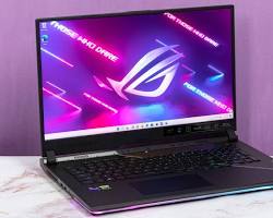 Image of ROG Strix Scar 17 (2022) G733 gaming laptop overall design