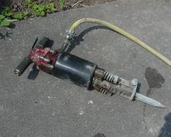 Image of Demolition hammer ON Wikipedia en.wikipedia.org