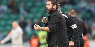 Gonçalo Feio: "Teve uma lesão de quatro meses e voltou em dois..."