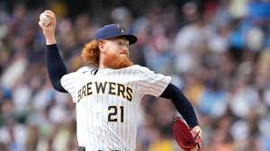 Crew eager to flush Sunday's struggles ahead of crucial Cubs series
