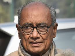 छात्रों के गुस्से की जड़ UGC खुद है! दिग्विजय सिंह का बड़ा खुलासा, इक्विटी नियमों पर उठा पर्दा