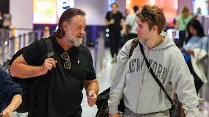Russell Crowe Looks Trim in Sydney Amid Wedding Buzz as 'The Nice Guys' Hits Netflix