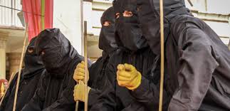 Indonesia: Caning of Unmarried Couple for Kissing on TikTok Violates Prohibition of Torture