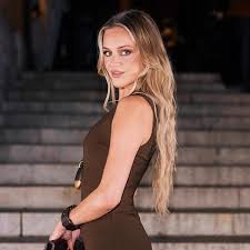 Kelsea Ballerini Unveils New EP 'Mount Pleasant' and Graces CFDA Fashion Awards