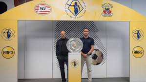Voetbal International - News update