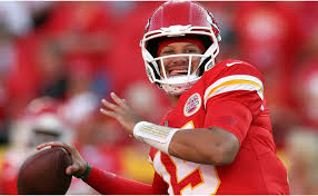 ¡Choque de Titanes! Chargers vs. Chiefs: Dónde ver el partidazo 2025