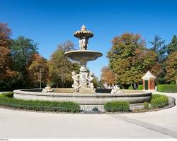 Fuente de la Alcachofa, parque del Retiro de Madrid