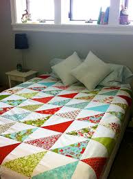 Résultat de recherche d'images pour "Scrappy 2 1/2 inch square quilt patterns"