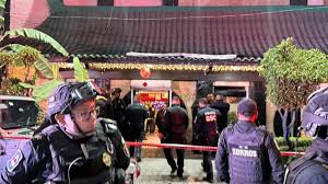 Atacan a Balazos a Tres Comensales en Restaurante de la Zona Rosa; Hay Un Muerto